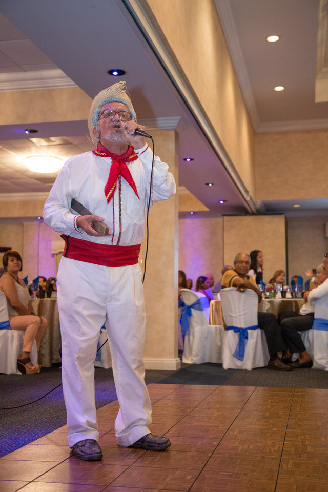 Fiesta De Navidad Cbeb 2015, foto 189